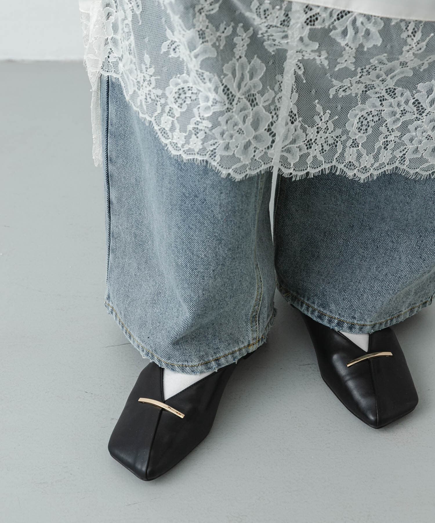 SENSE OF PLACE by URBAN RESEARCH「『抗菌』スクエアカットフラットシューズ」|その他|ブラック