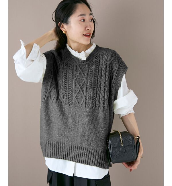 「《WEB限定アイテム》ケーブル柄ニットベスト」|ベスト・ジレ|