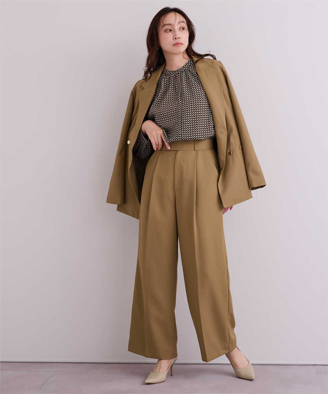 ur's「テーラードダブルブレストジャケット」|テーラードジャケット|