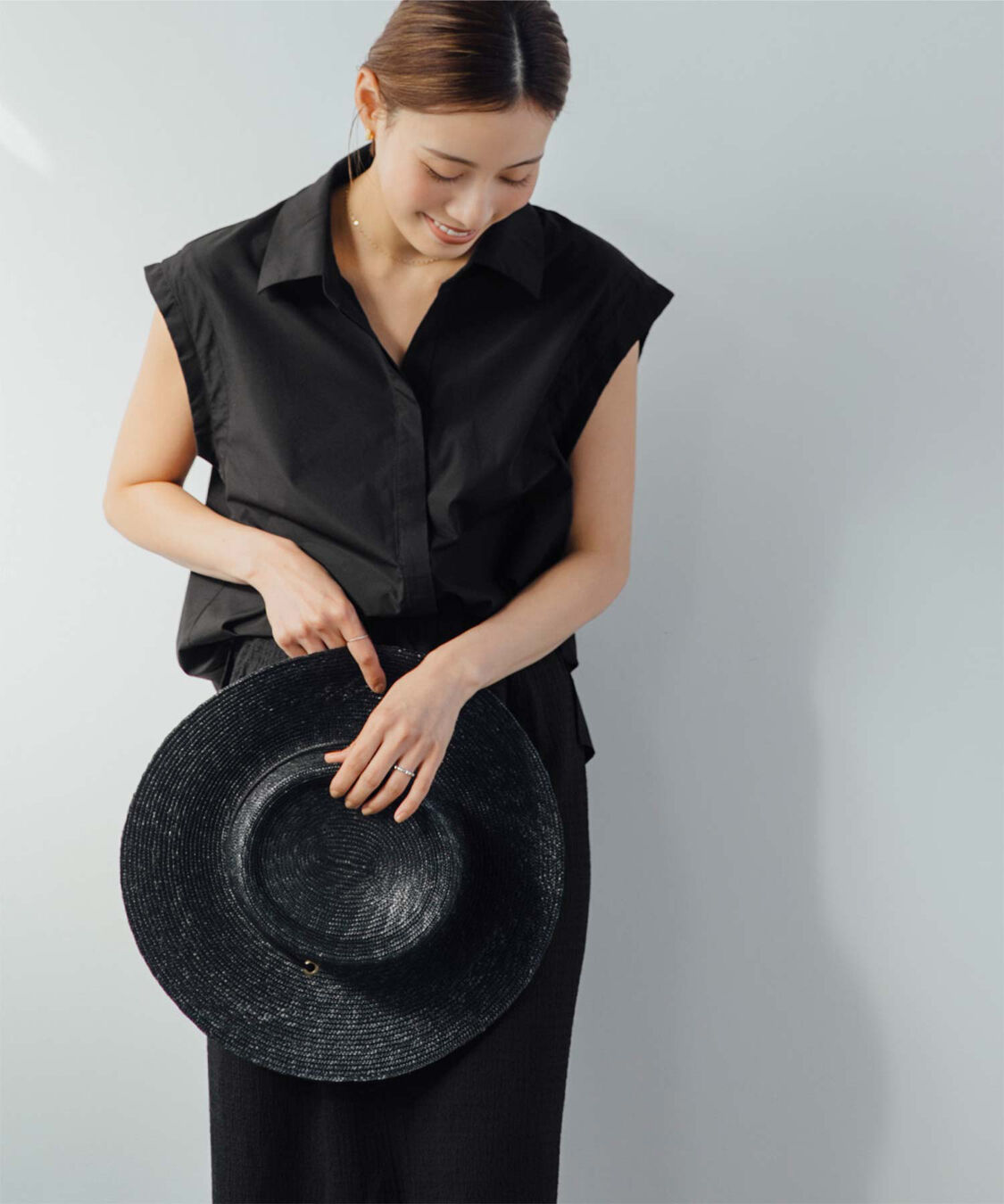 ur's「【黒川翼さんコラボアイテム】撥水素材2wayスリーブシャツ/ラッシュガード」|シャツ・ブラウス|ブラック