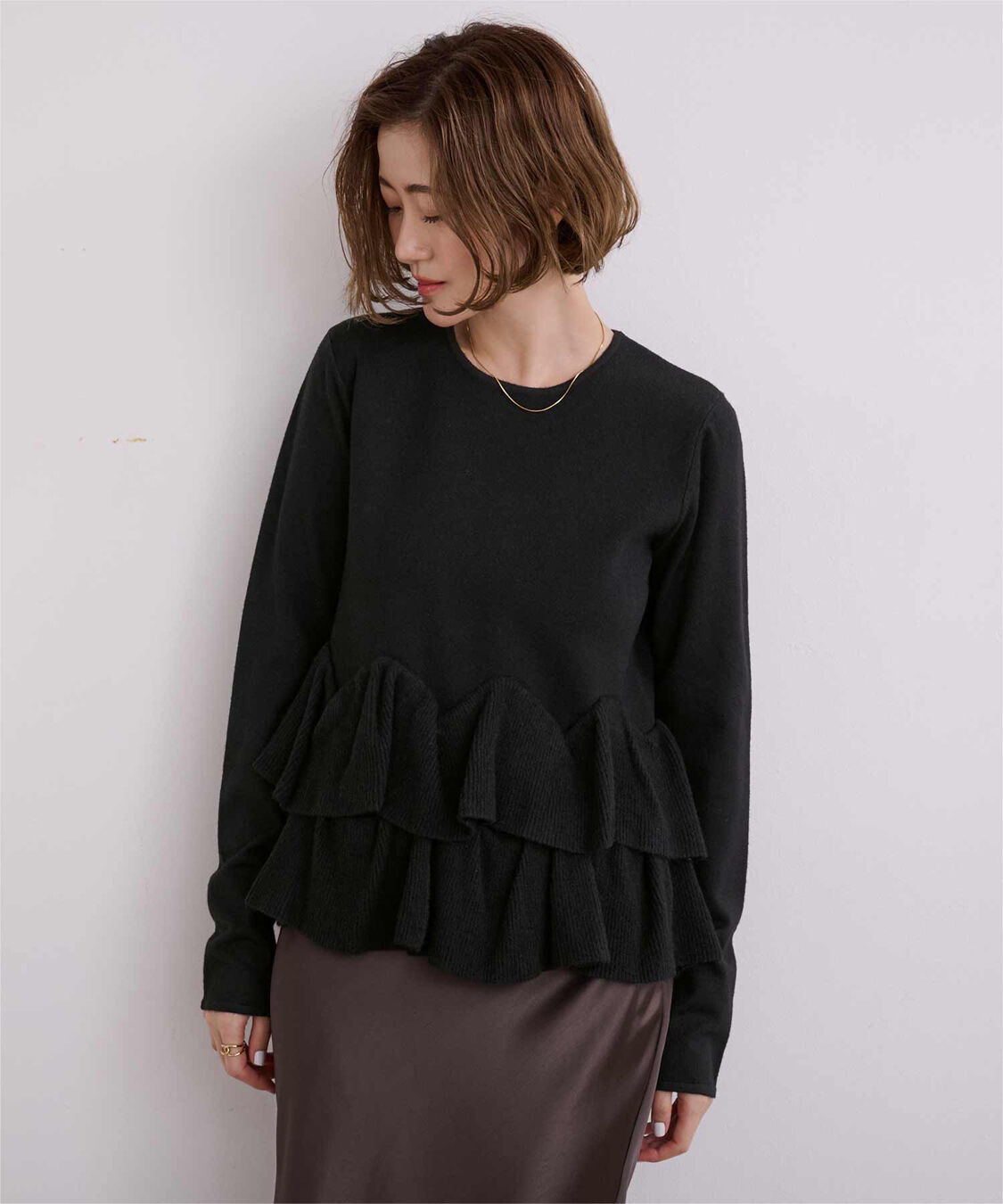 ur's「フリルヘムニット」|ニット・セーター|ブラック
