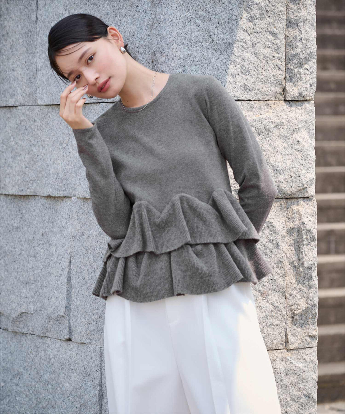 ur's「フリルヘムニット」|ニット・セーター|