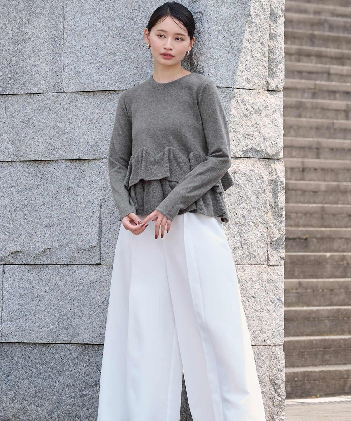 ur's「フリルヘムニット」|ニット・セーター|