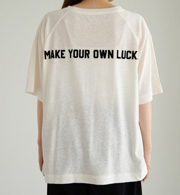  「ロゴ刺繍&times;フロッキープリント麻混Tシャツ」|Tシャツ・カットソー|