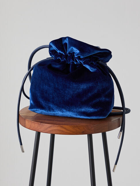 Te chichi TERRASSE「ベロア巾着バッグ《2025autumn catalog item》」|その他|ネイビー