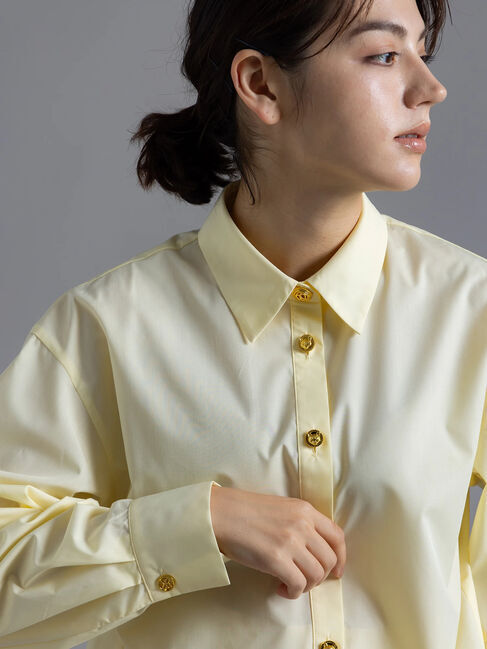 Te chichi「【Atelier Bonheur】アクセサリーチャームボタンシャツ《2025winter catalog item》」|シャツ・ブラウス|