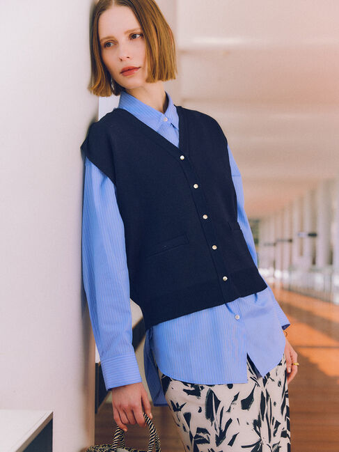 Te chichi「総針ポケット付きVネックベスト《2026 spring catalog item》」|ニット・セーター|