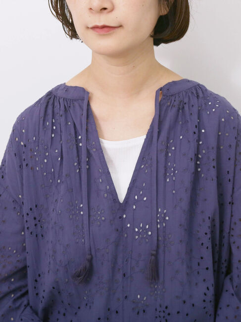 Samansa Mos2 blue「【Made in India】タッセル付ギャザーレースブラウス」|シャツ・ブラウス|