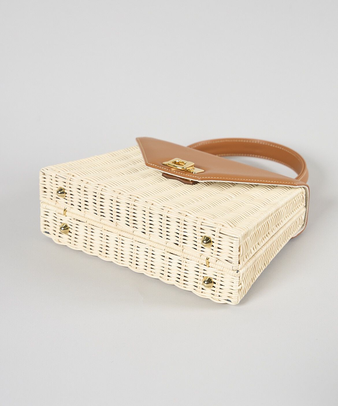 INED「Capaf ラタンショルダーバッグ」|ハンドバッグ|