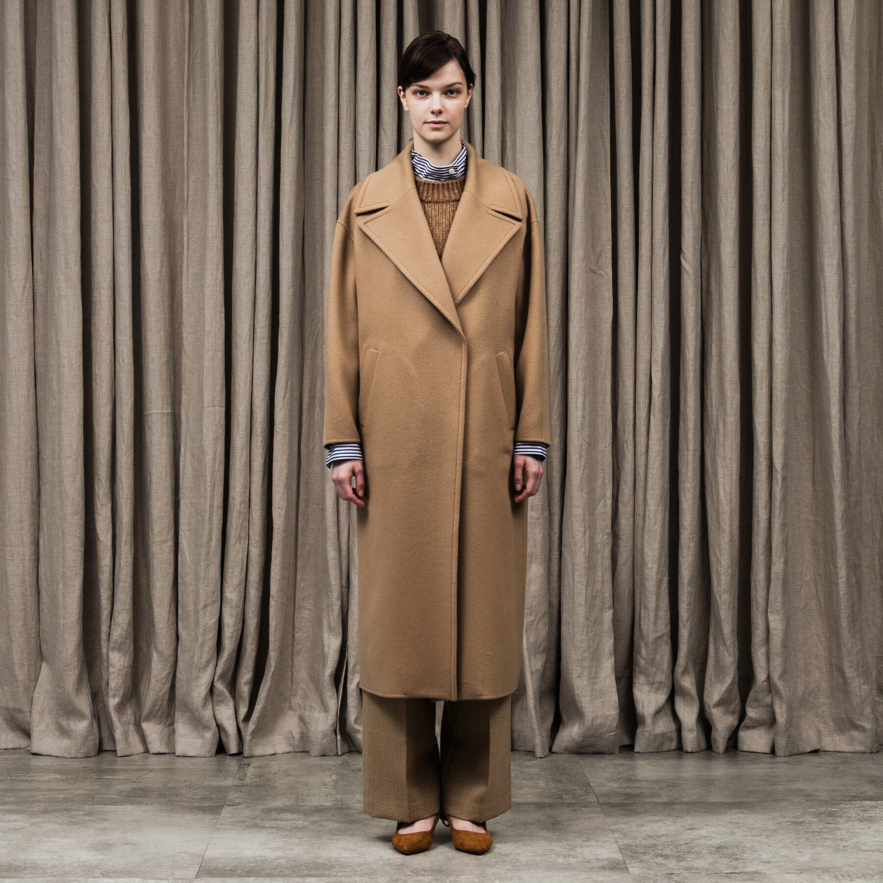 UNTITLED「カシミヤリバーガウンコート」|チェスターコート|