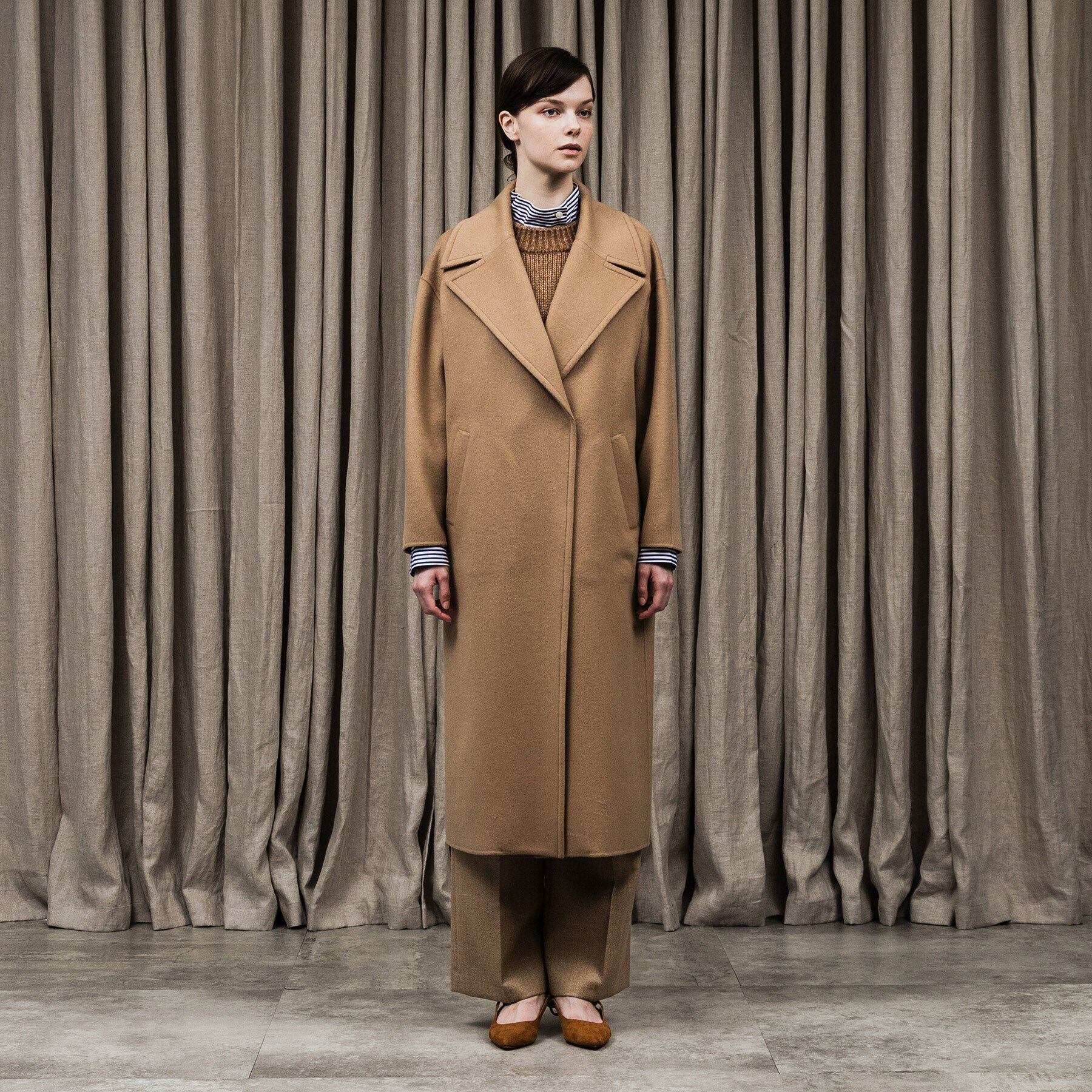 UNTITLED「カシミヤリバーガウンコート」|チェスターコート|