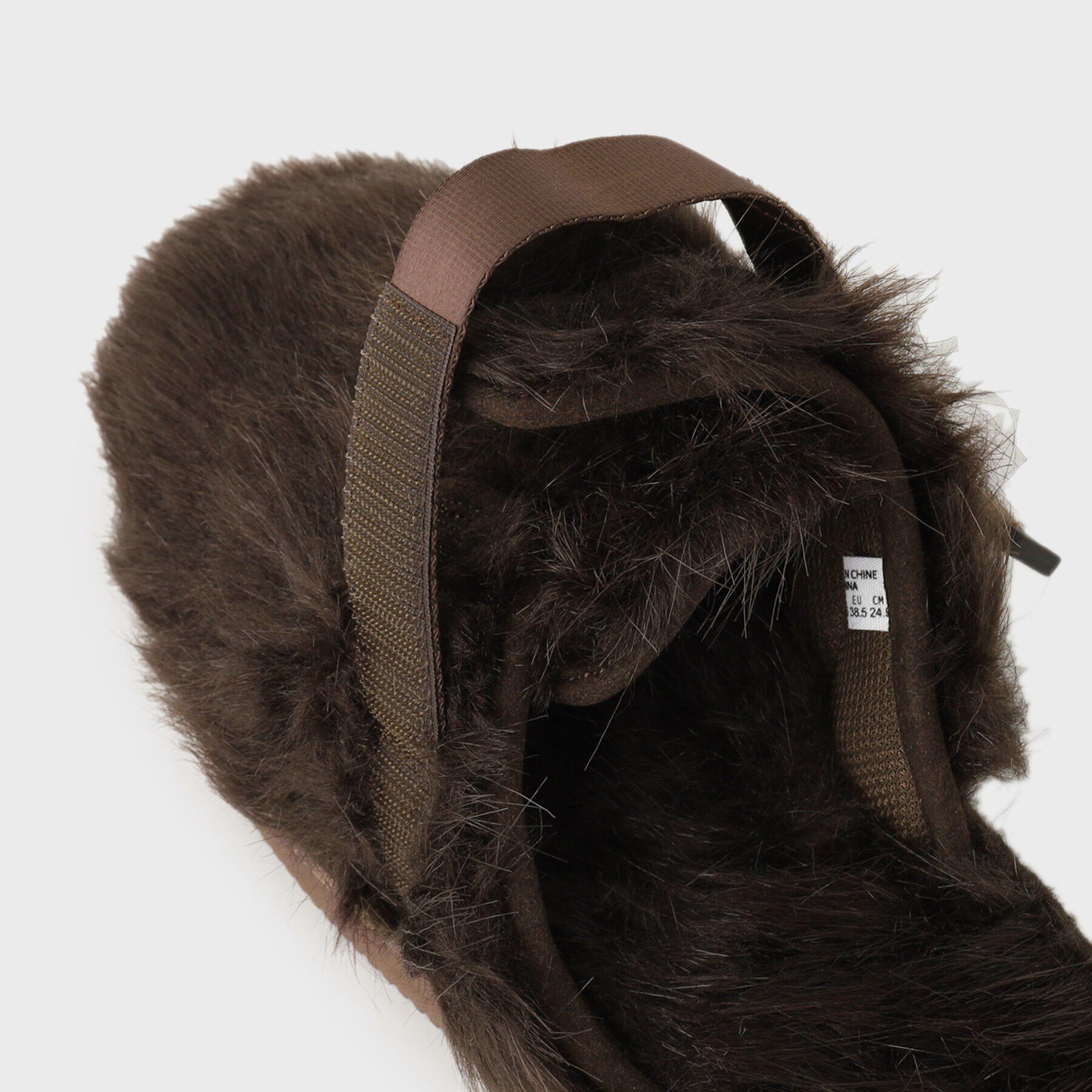 UNTITLED「【SUICOKE】ZAVO フェイクファーサンダル」|サンダル|