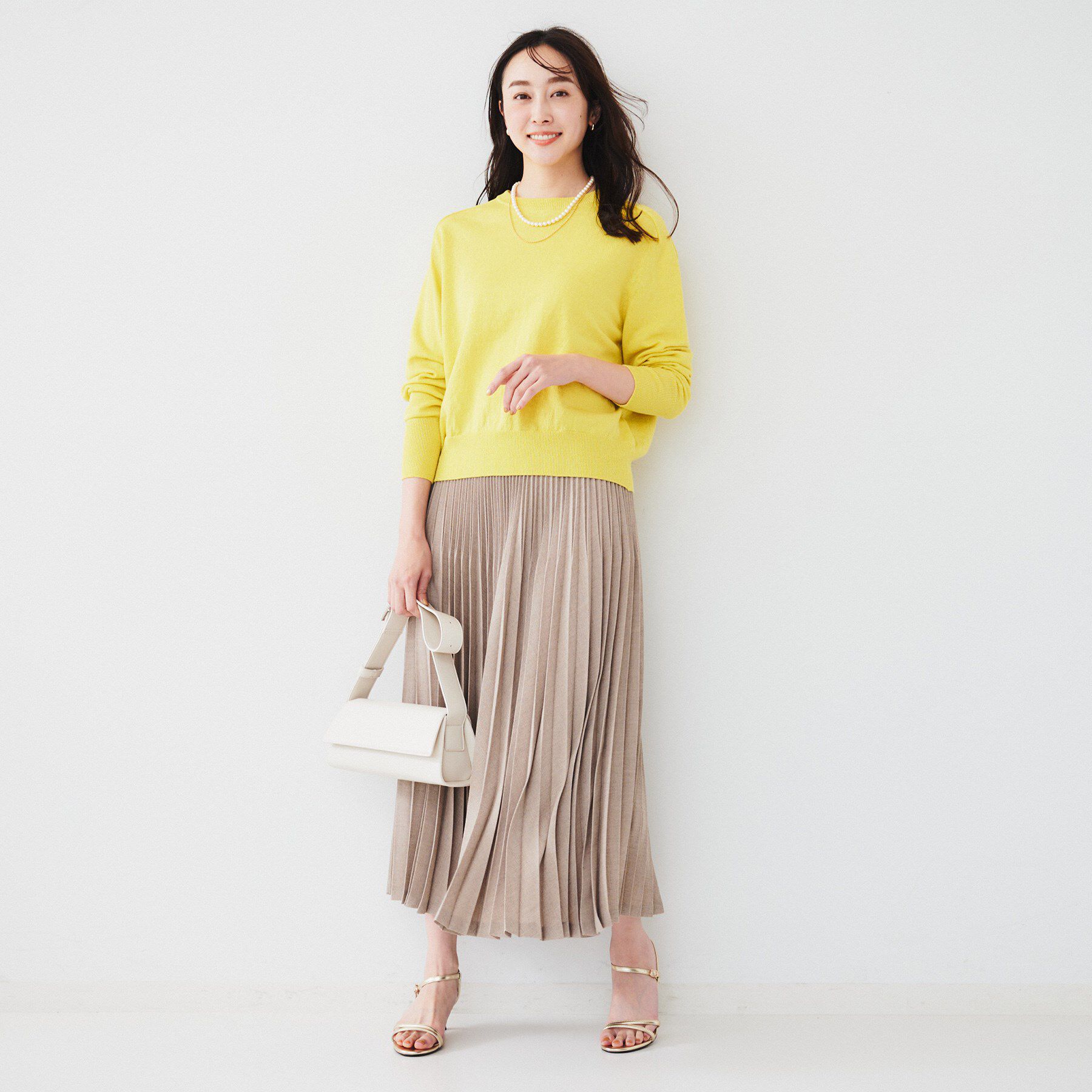 UNTITLED「【アンサンブル可能/洗える】リネン混ベーシックニット」|ニット・セーター|