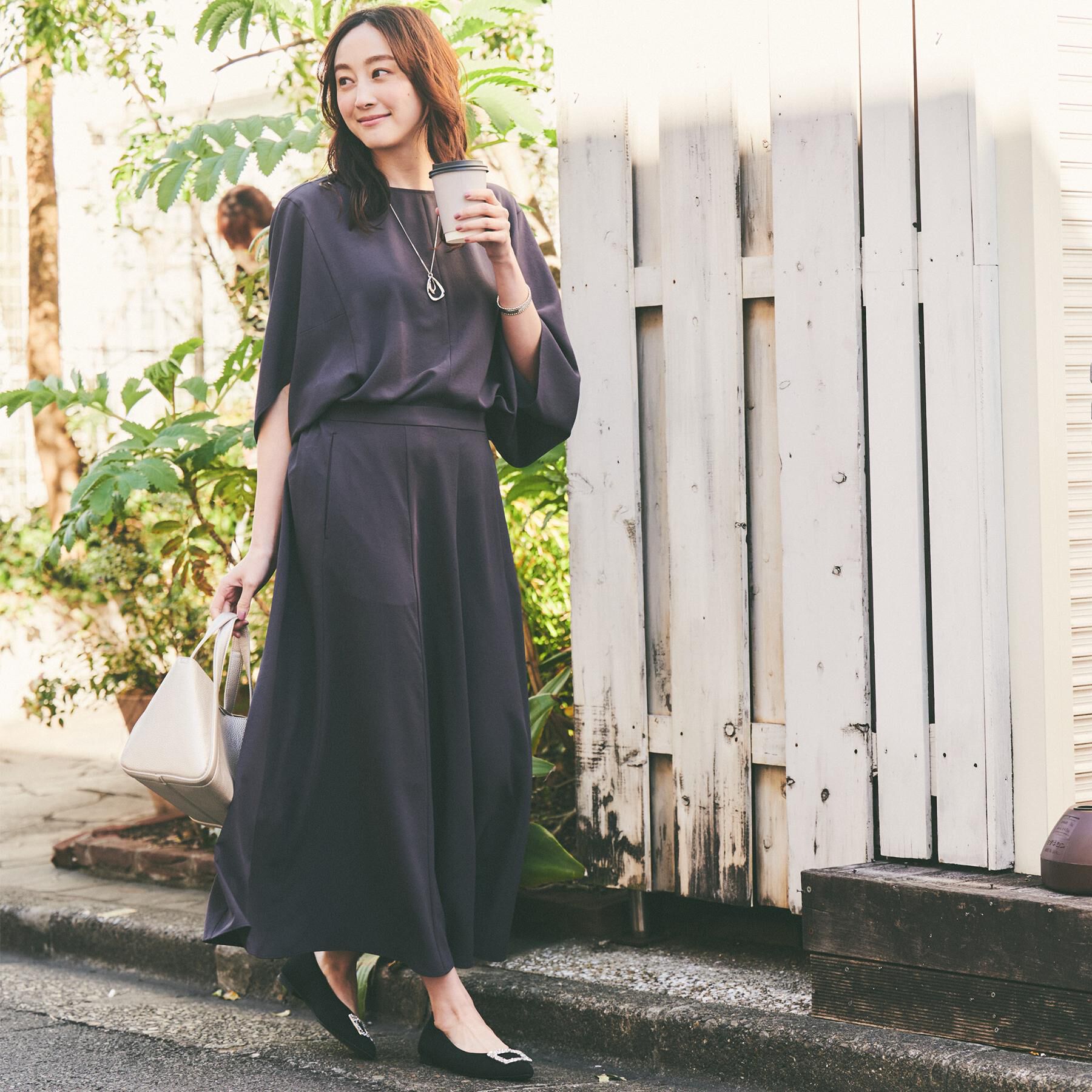 UNTITLED「【セットアップ可/接触冷感/イージーケア/体型カバー】リラクミスト モモンガブラウス」|シャツ・ブラウス|