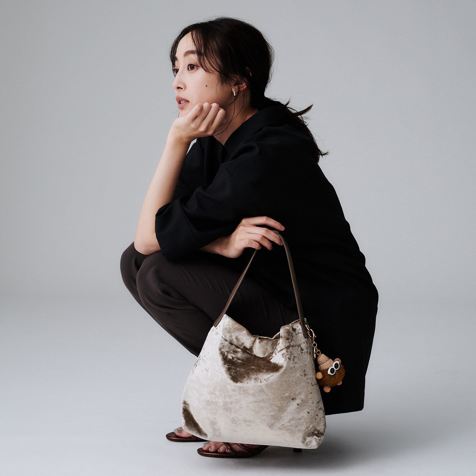 UNTITLED「【トレンド／バッグチャーム付き】ワンハンドルバッグ」|ショルダー・メッセンジャー|