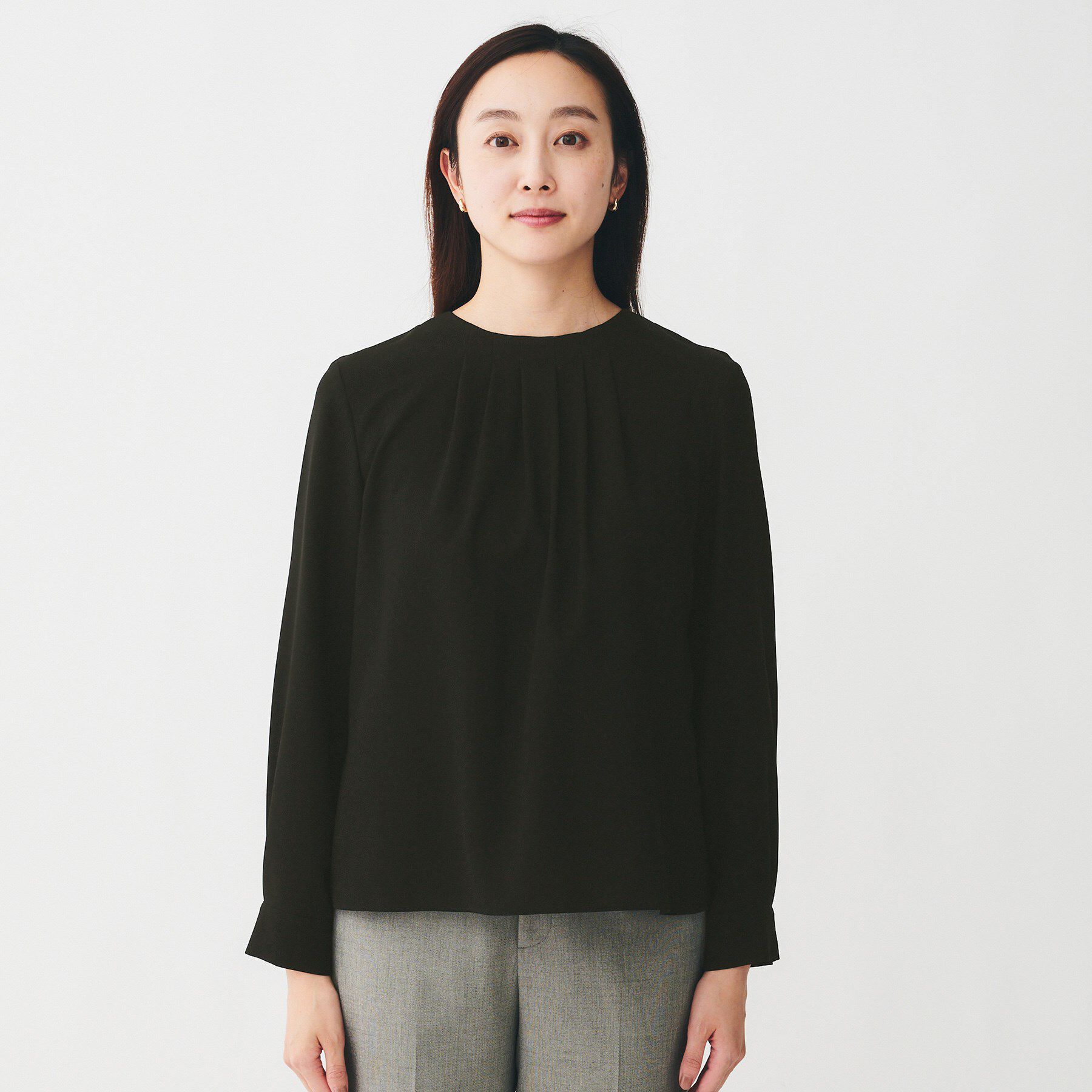 UNTITLED「【洗える/フォーマル/スーツインナー】タックブラウス」|シャツ・ブラウス|