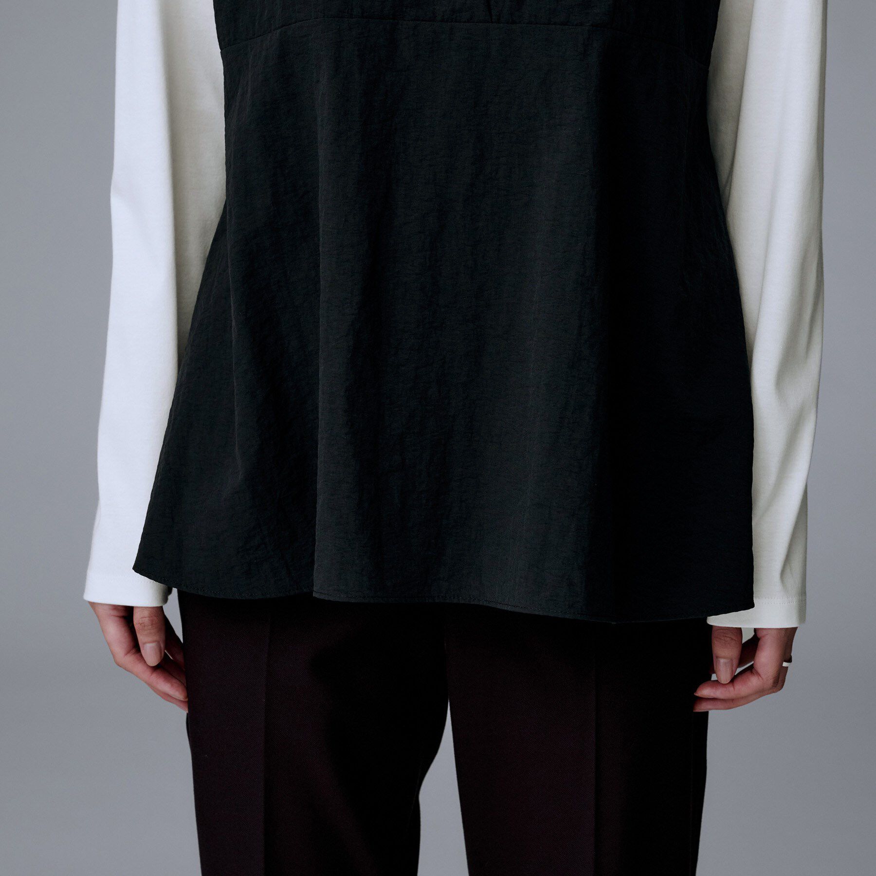 UNTITLED「【洗える/ゆったりシルエット】ビスチェドッキング　プルオーバー」|Tシャツ・カットソー|