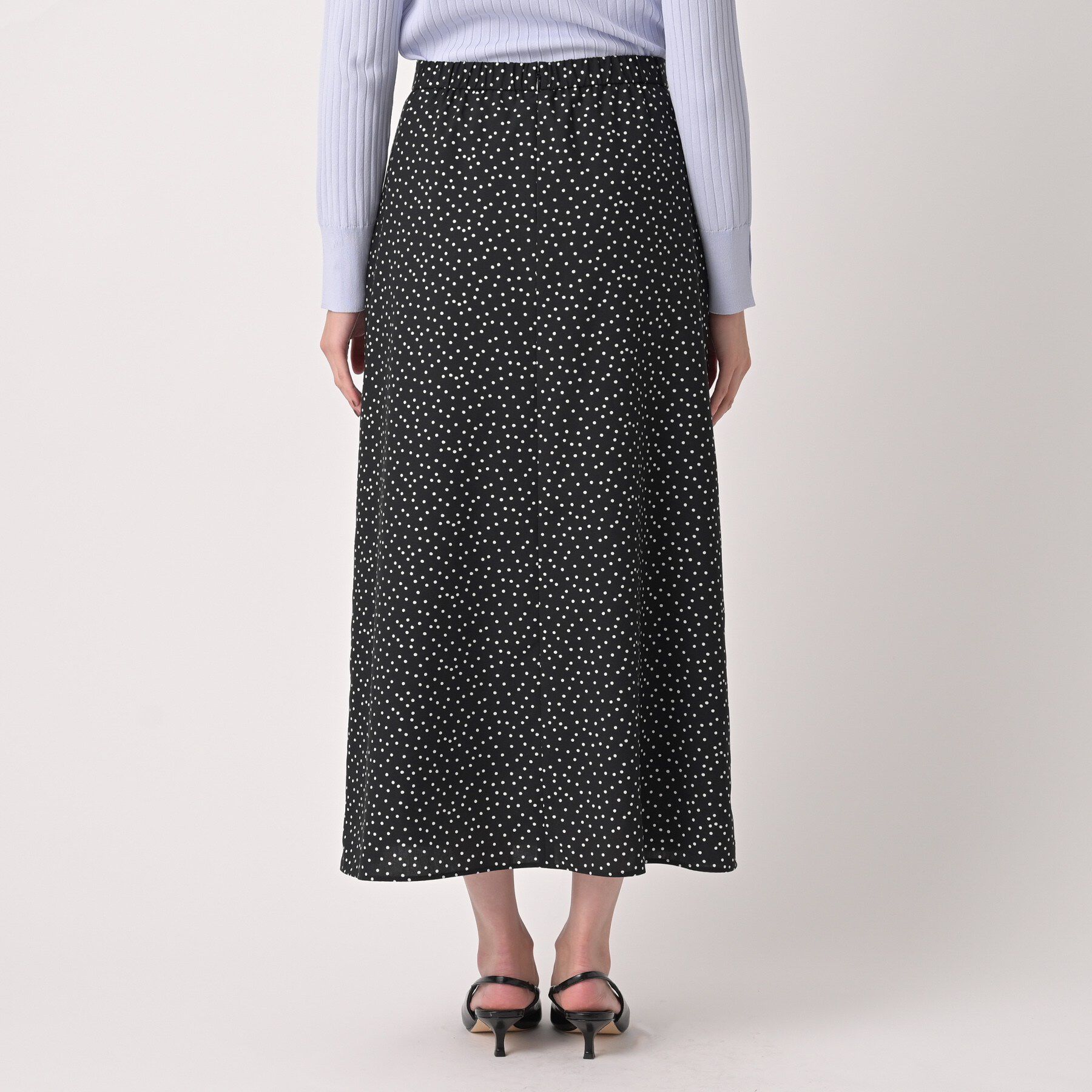 UNTITLED「【セットアップ可/後ろウエストゴム】ランダムドットスカート」|スカート|