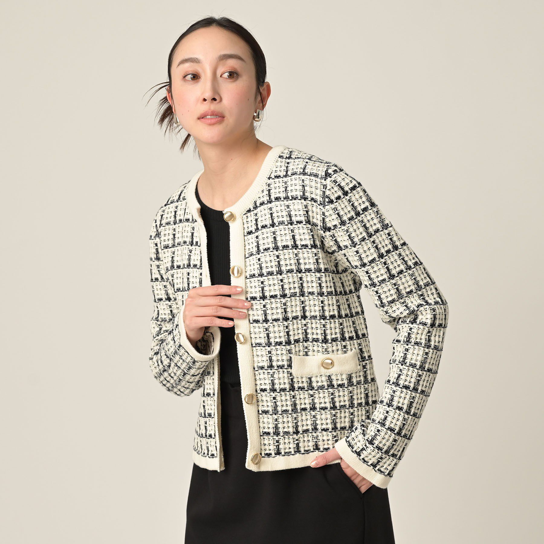 UNTITLED「【TORRAZZO DONNA】ツイードコットンカーディガン」|カーディガン|アイボリー(204)