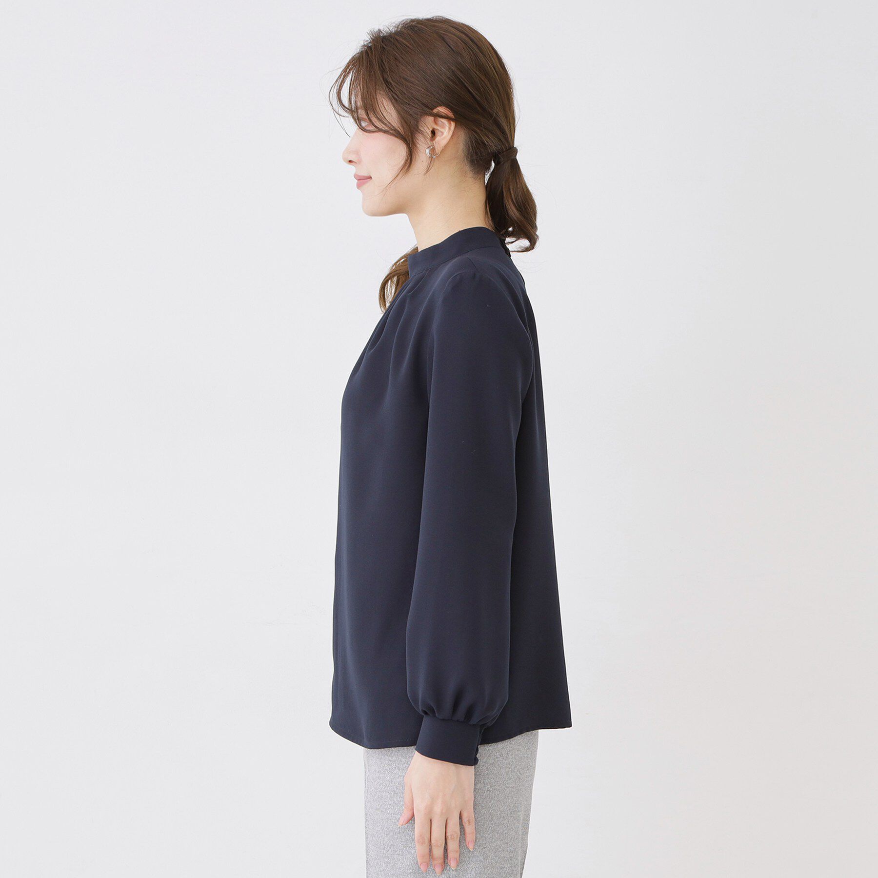 COUP DE CHANCE「【手洗い可/日本製/通勤】ネックデザインブラウス」|シャツ・ブラウス|