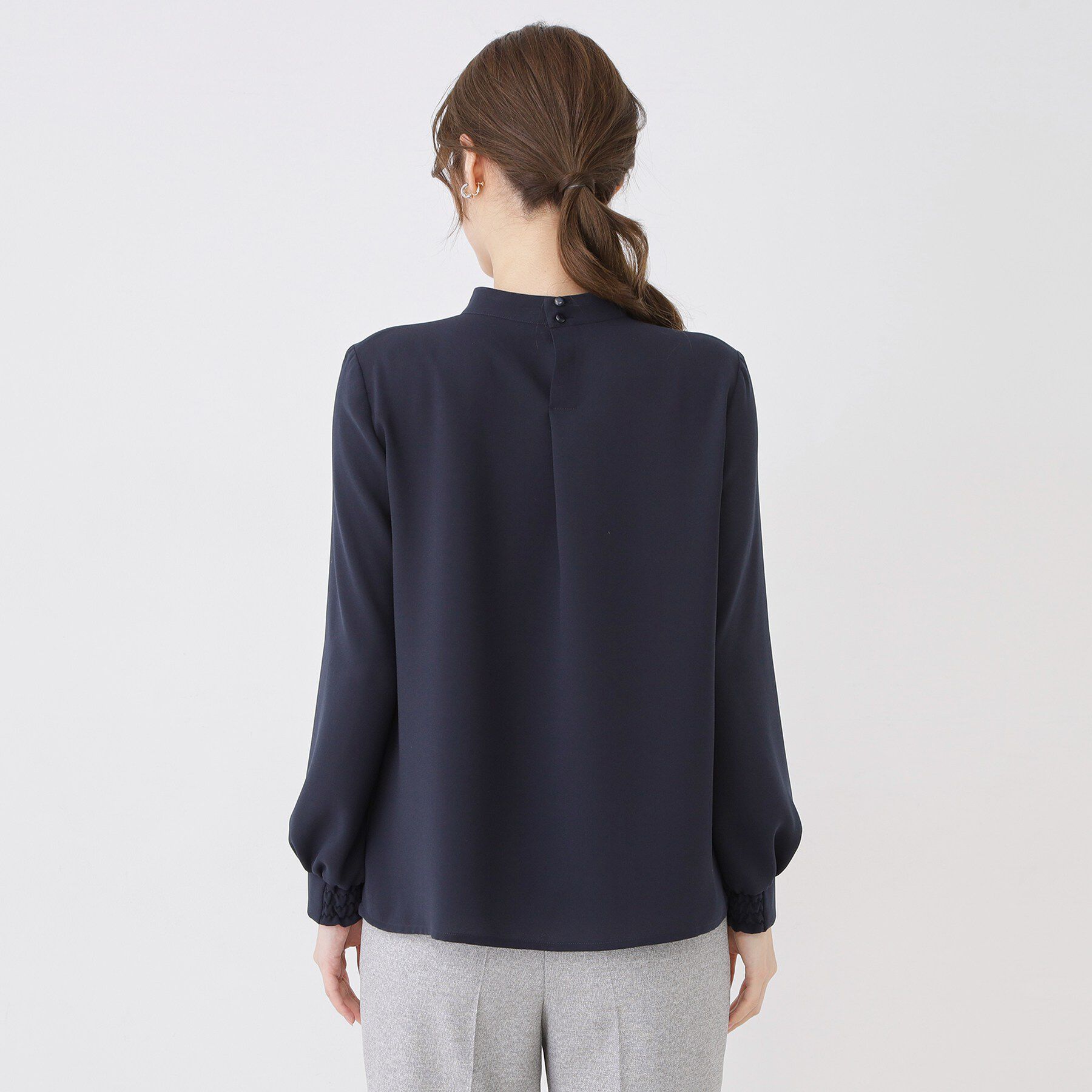 COUP DE CHANCE「【手洗い可/日本製/通勤】ネックデザインブラウス」|シャツ・ブラウス|