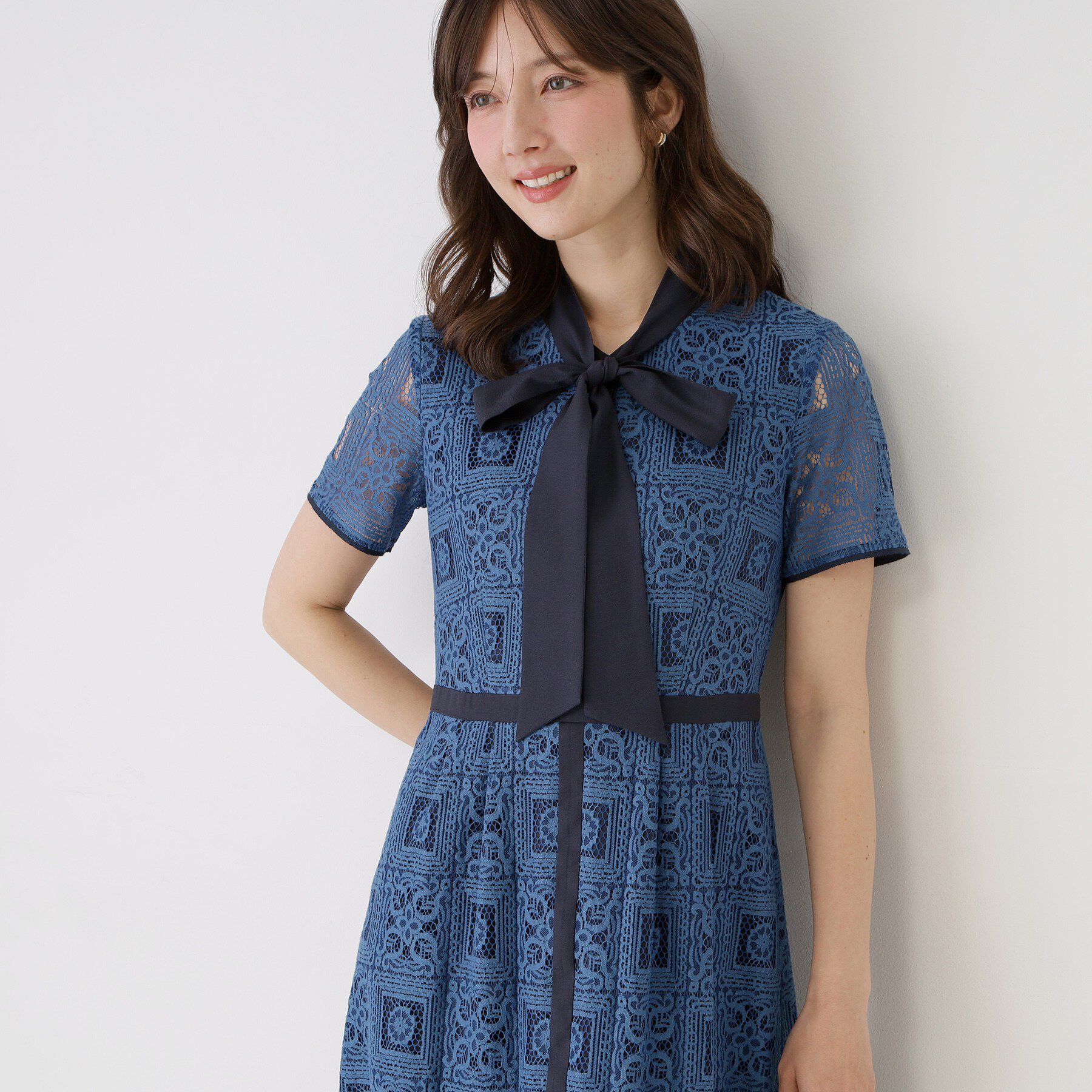 COUP DE CHANCE「【リボン取り外し可】ボウタイ付レースワンピース」|ワンピース|ブルー(093)