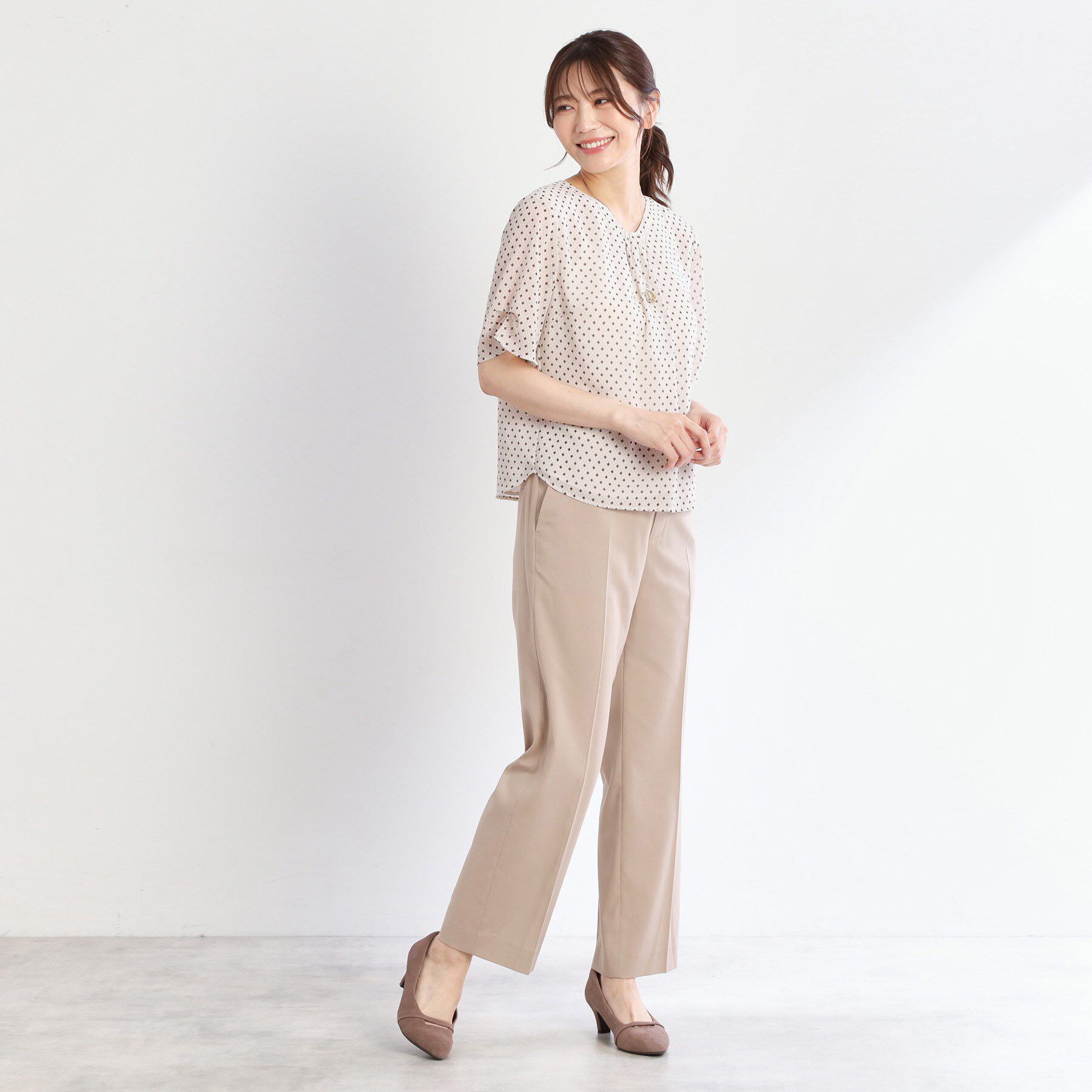 Reflect「【マシンウォッシュ可／セットアップ可】コツキ柄プリントブラウス」|シャツ・ブラウス|