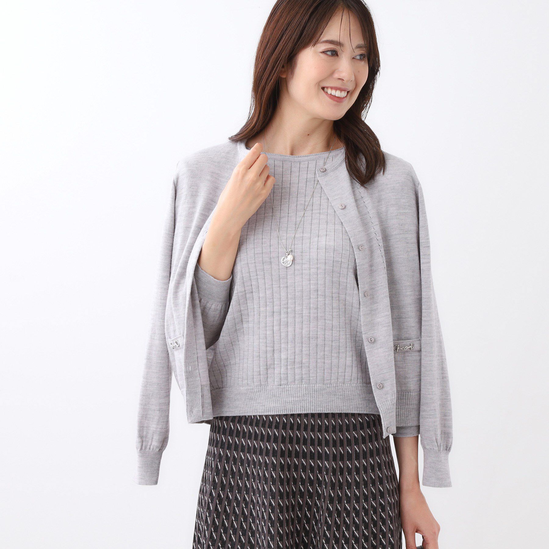 Reflect「【WEB先行カラーあり／軽い羽織に◎／アンサンブル可】透かし柄カーディガン」|カーディガン|ライトグレー(011