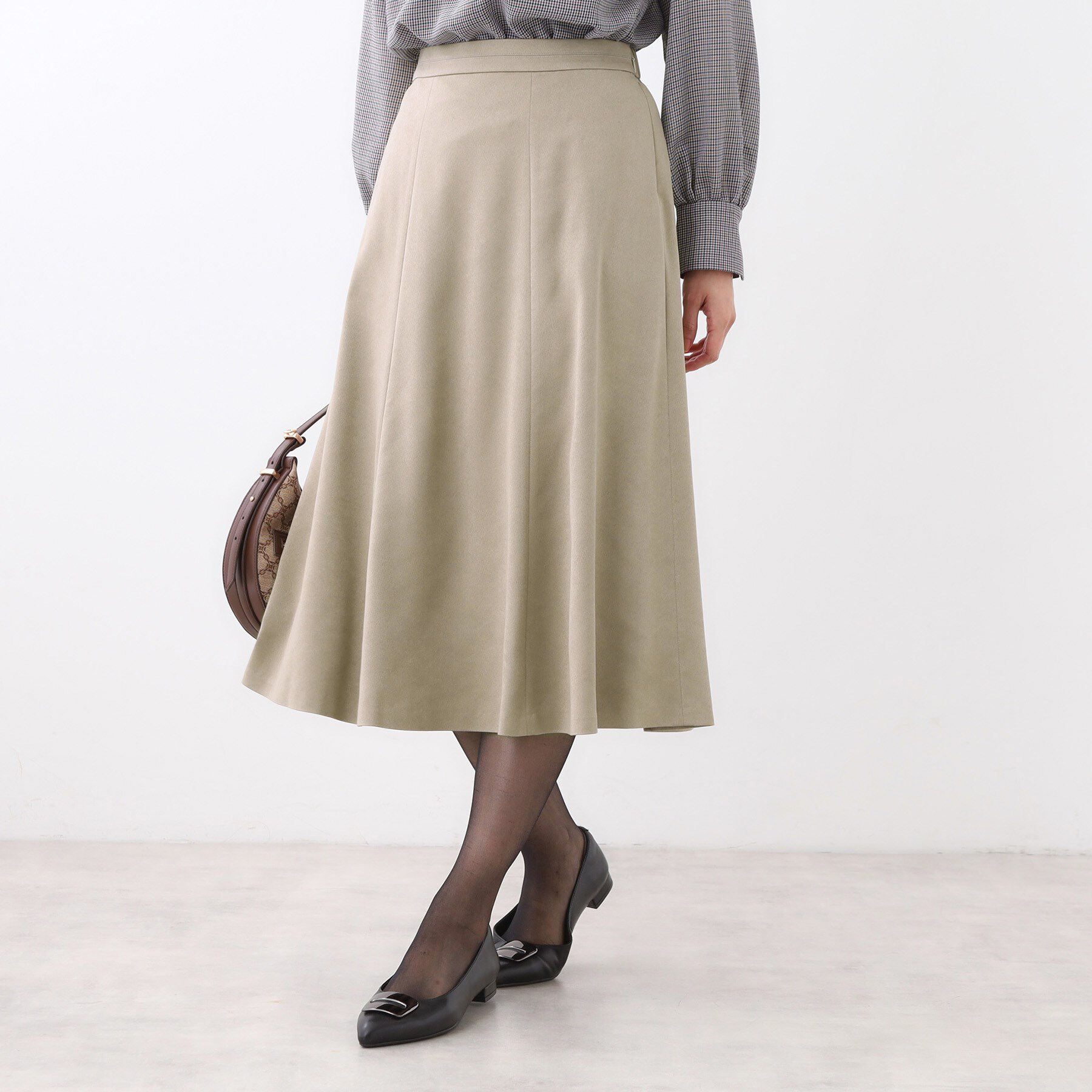 Reflect「【ジャケット合わせにぴったり◎】スエードライクフレアスカート」|スカート|