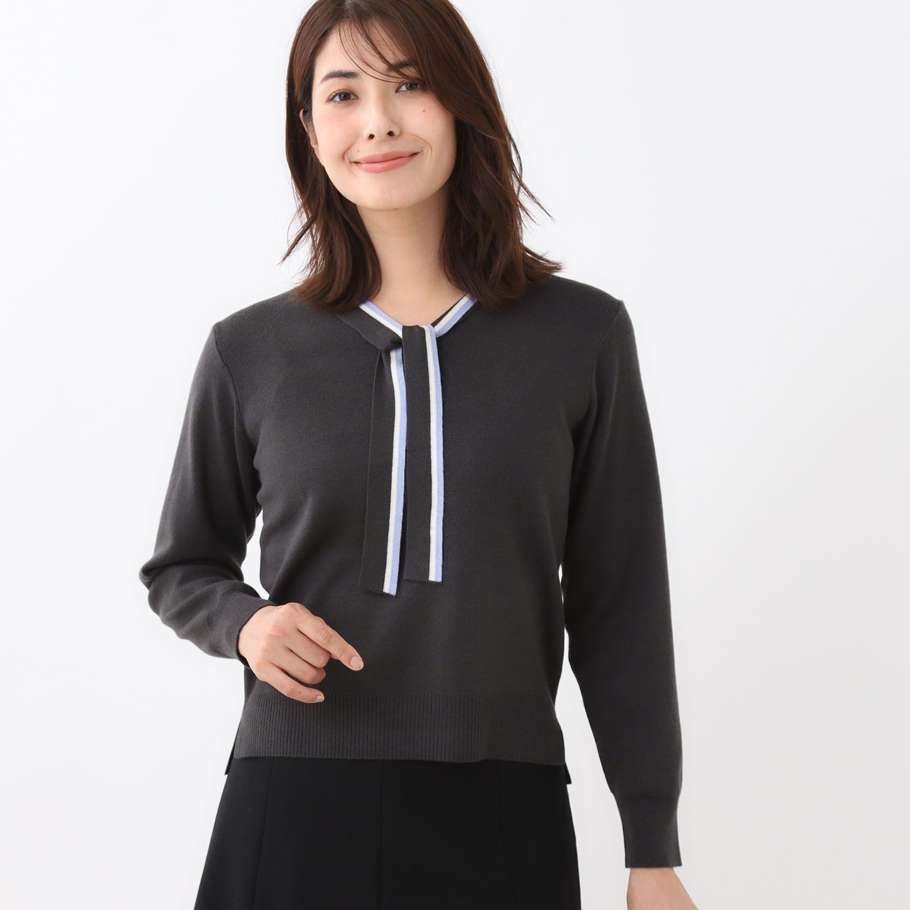 Reflect「【秋映え／なめらかな着心地】バイカラーボウタイ付きニット」|ニット・セーター|