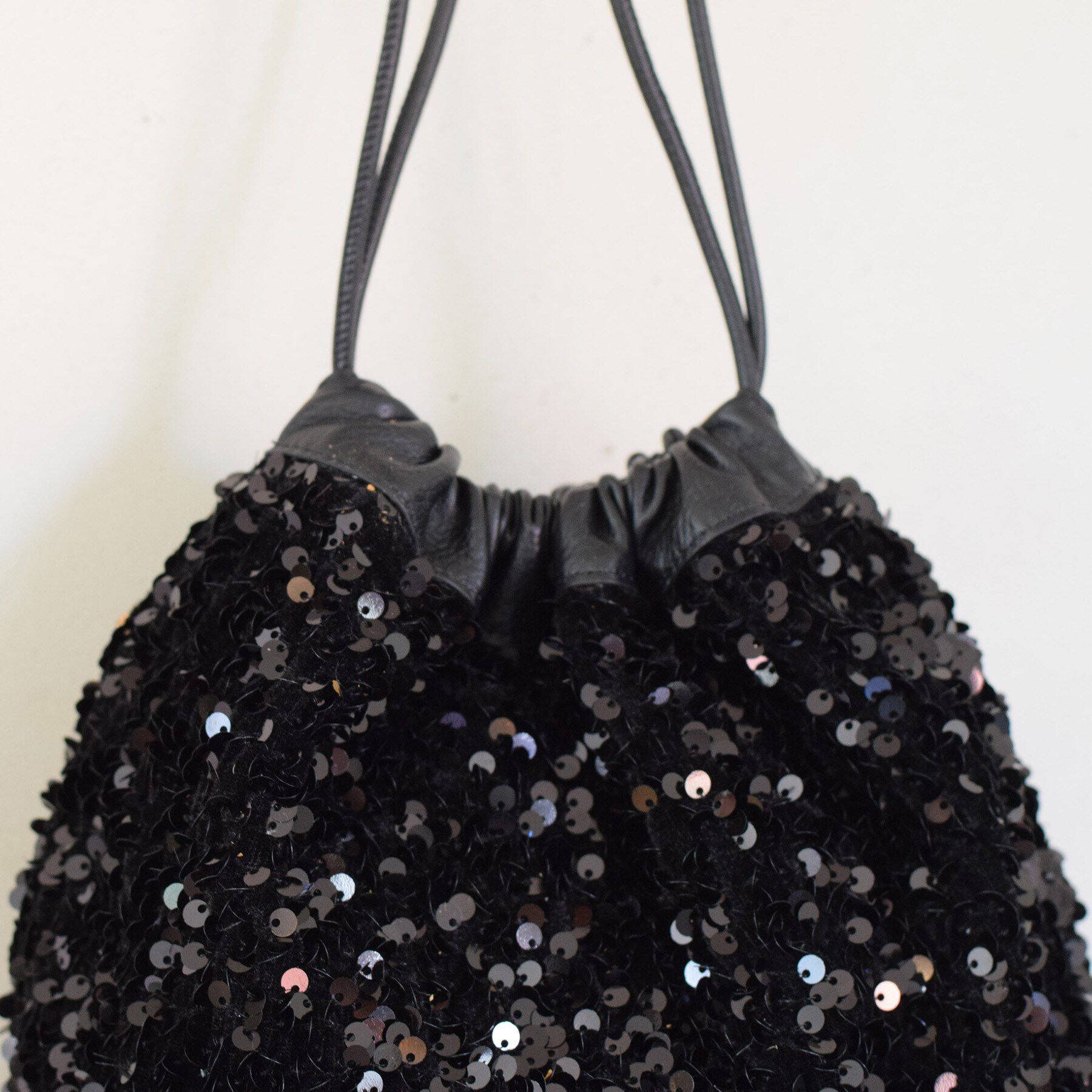 DRESSTERIOR「スパンコール2WAY巾着バッグ」|ショルダー・メッセンジャー|