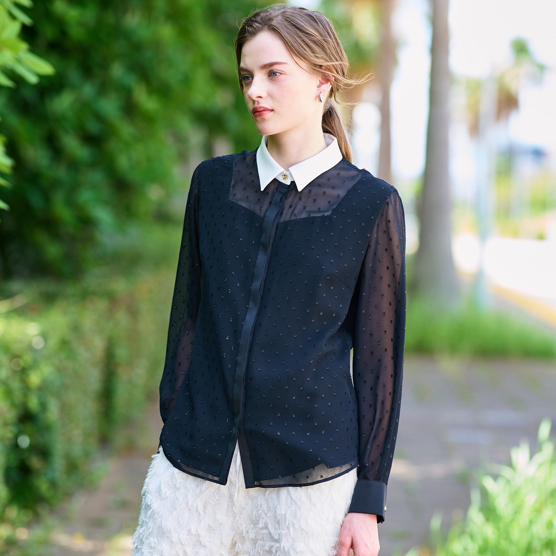 DRESSTERIOR「【洗える/シアー素材】フィルムドットクレリックブラウス」|シャツ・ブラウス|