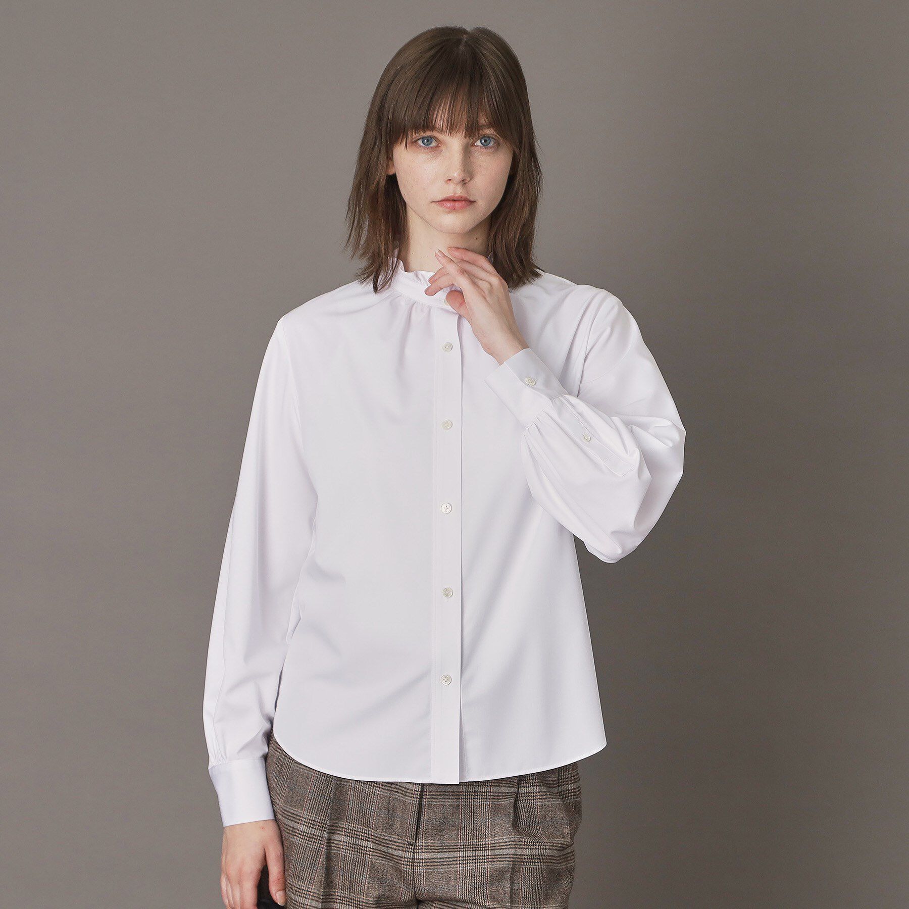 DRESSTERIOR「スタンドフリルネックブラウス」|シャツ・ブラウス|