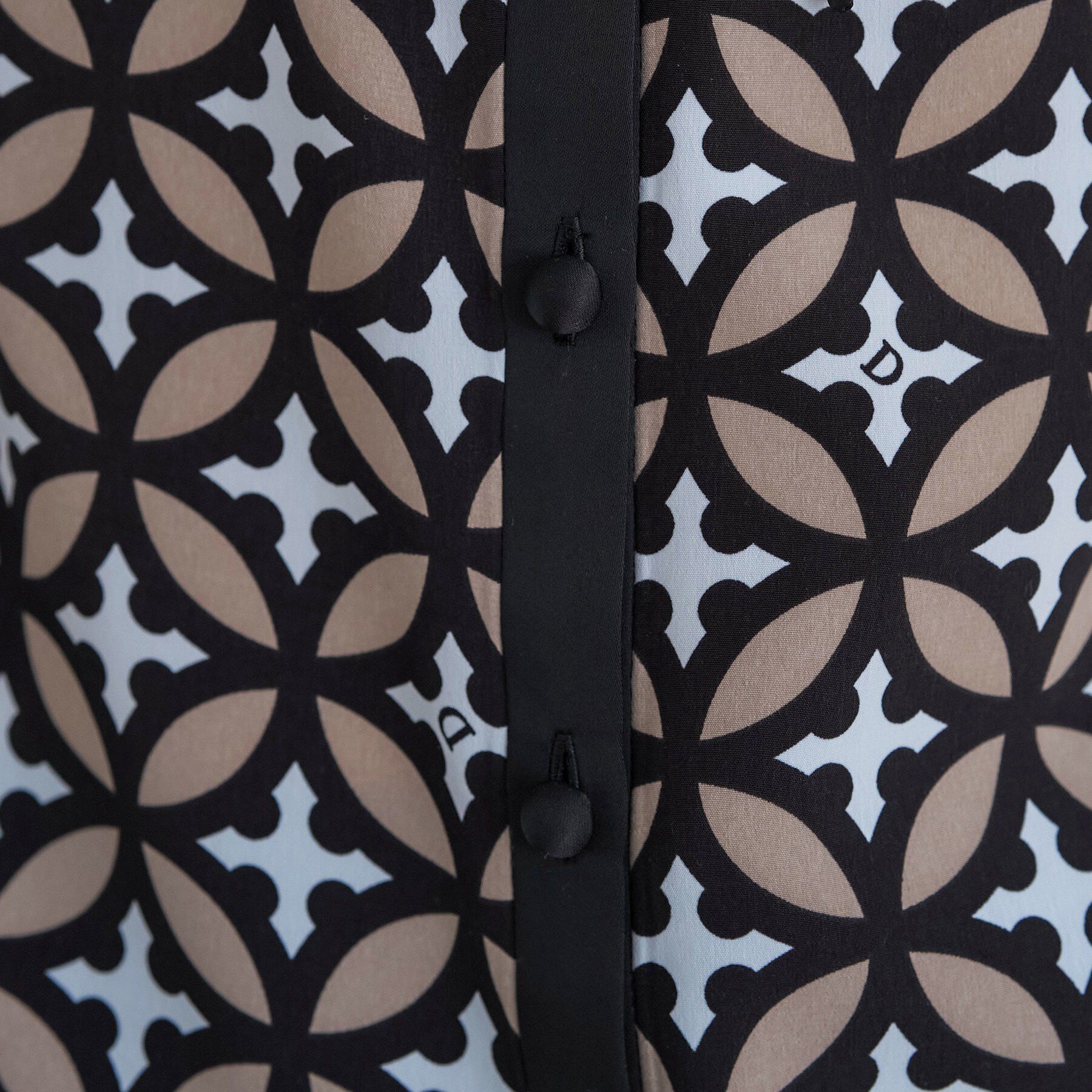 DRESSTERIOR「オーバーラップ ウィングスリーブ ブラウス」|シャツ・ブラウス|