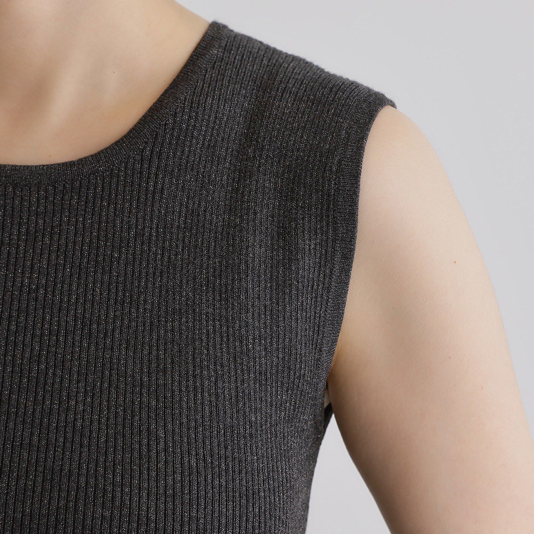 grove「さりげないラメで毎日のコーデにアクセントを リブラメニットタンク」|キャミソール|