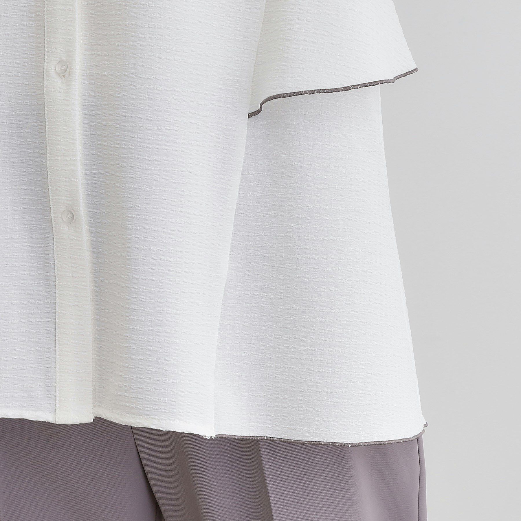 grove「【360&deg;抜かりない】ストライプアソートバックフレアブラウス」|シャツ・ブラウス|