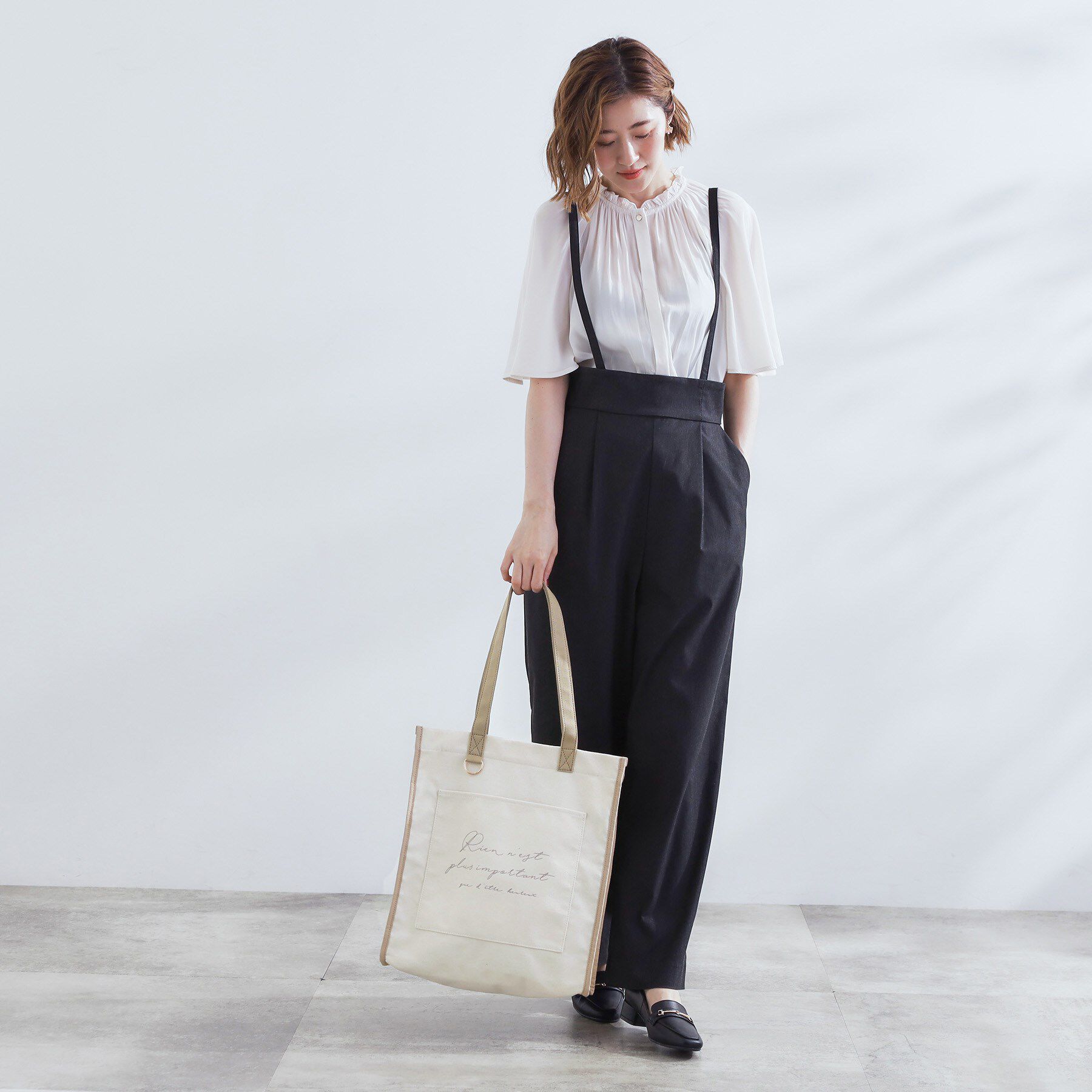 grove「【A4・多機能】パイピングロゴキャンバストート」|トートバッグ|