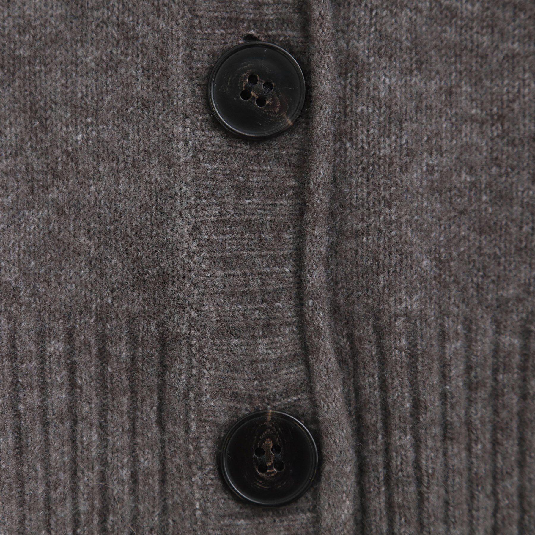 grove「ケーブルアクセント Vネックカーディガン」|カーディガン|