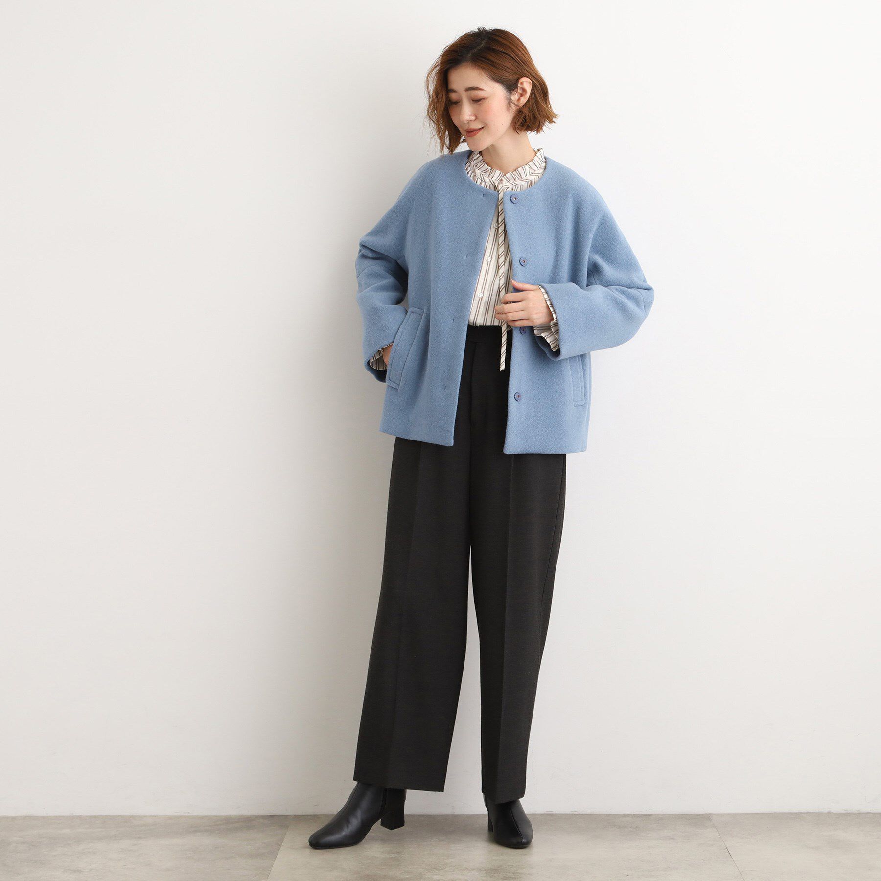 grove「【ウール混】軽やかに羽織れるショートコート」|ノーカラーコート|