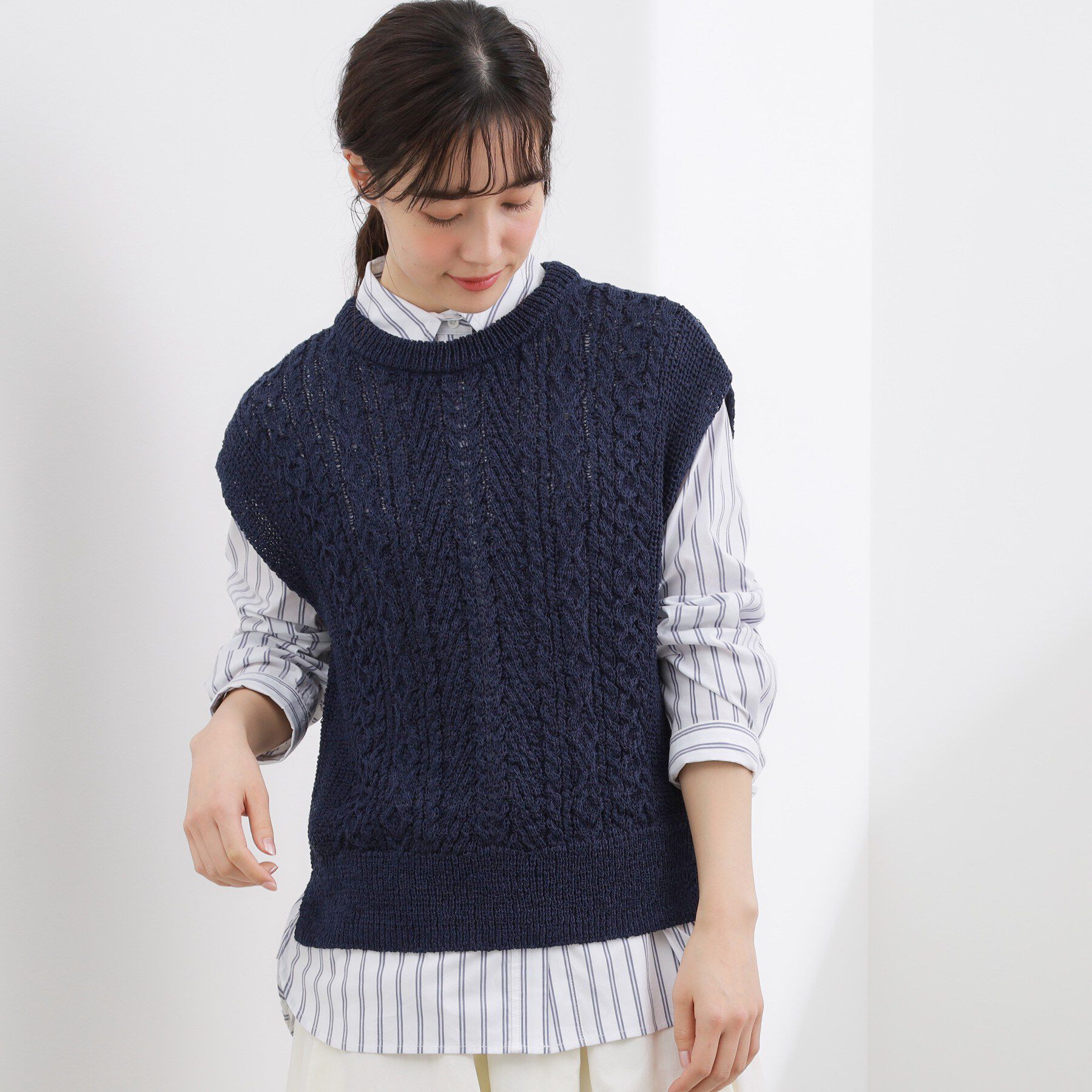 grove「リリヤーンケーブル ニットベスト」|ニット・セーター|