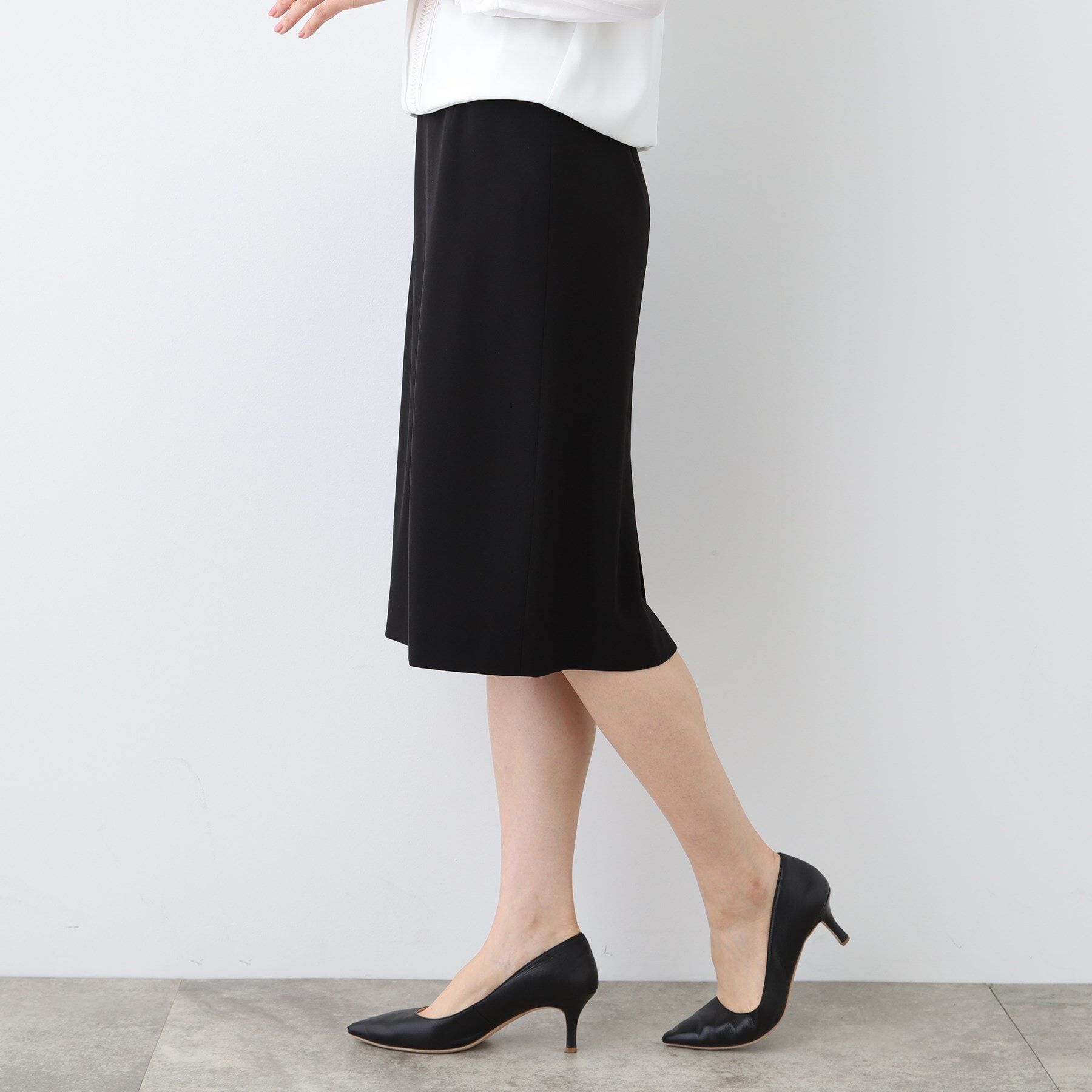 INDIVI「【洗える／UVケア／スーツ】ストレッチストレートラインスカート」|スーツ|