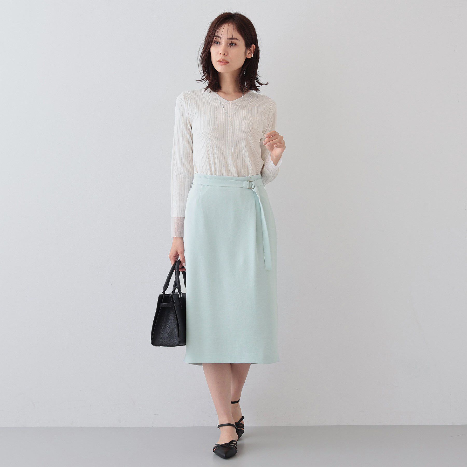 INDIVI「【着る日傘/遮熱/UVケア】ベルト付ストレートラインスカート」|スカート|