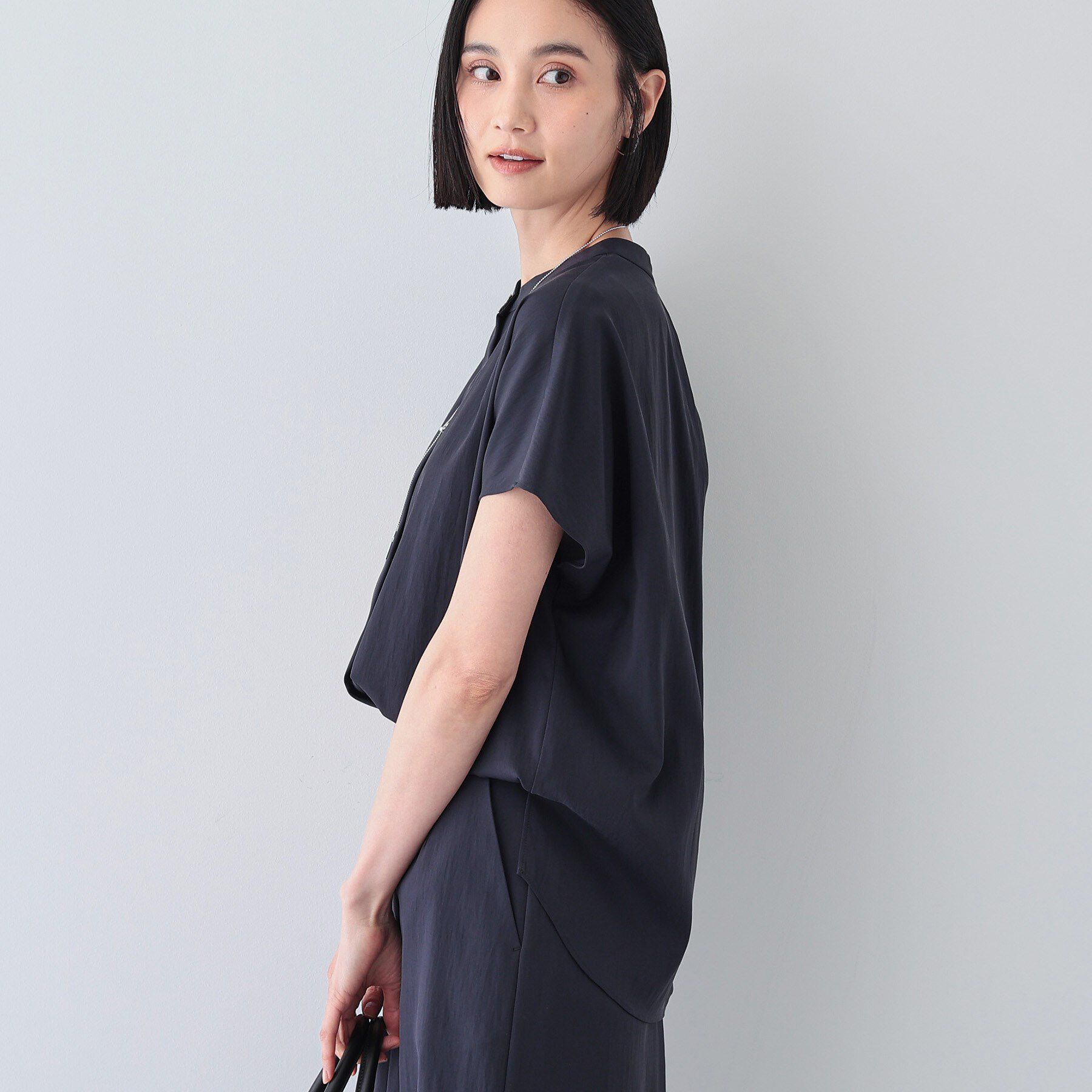 INDIVI「【洗える／SETUP可能/UVケア/接触冷感/日本製】バンドカラー半袖ブラウス」|シャツ・ブラウス|