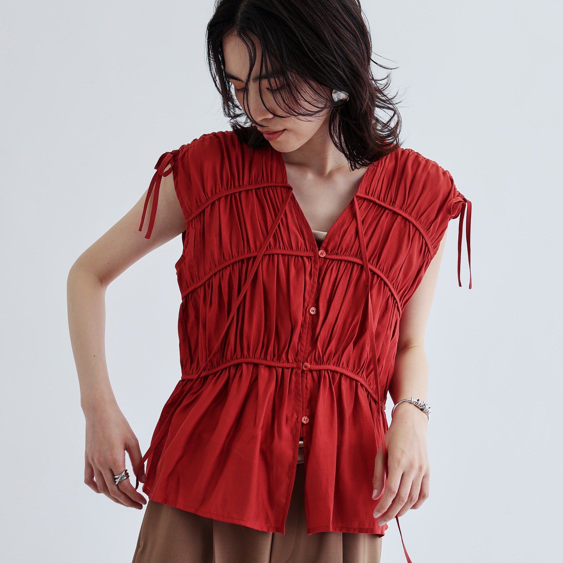 GALLEST「ギャザースリーブレスブラウス」|シャツ・ブラウス|ブラウン(043)