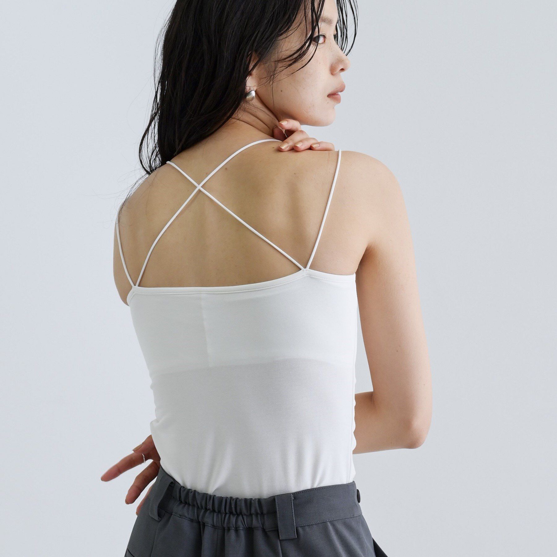GALLEST「【一部店舗限定】カップ付きバッククロスキャミソール」|キャミソール|