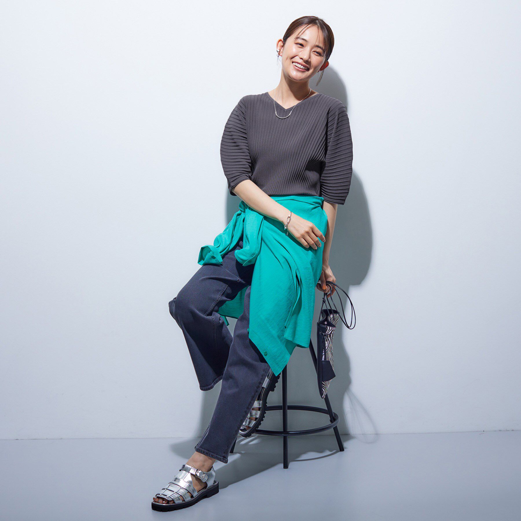 INDIVI「【二の腕カバー／スタイルアップ】ドライタッチストレッチニット」|Tシャツ・カットソー|