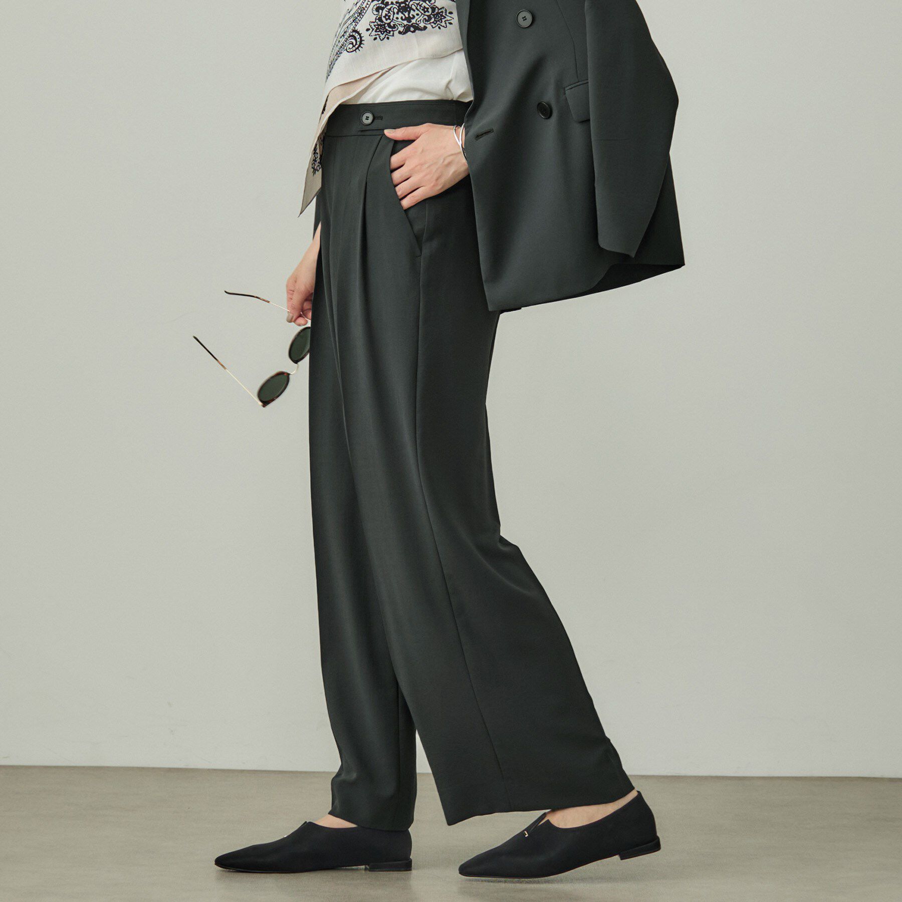 INDIVI「【着心地◎！】タックワイドパンツ」|その他|