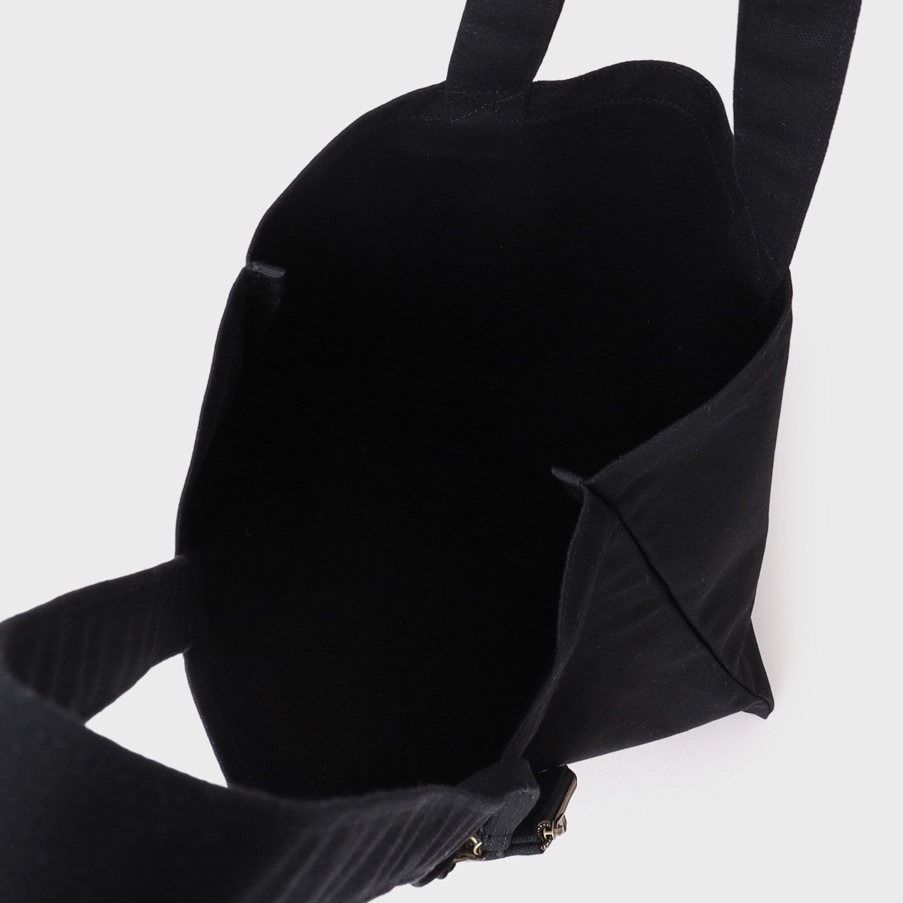 INDIVI「ミニポーチチャーム付きキャンバストート」|トートバッグ|