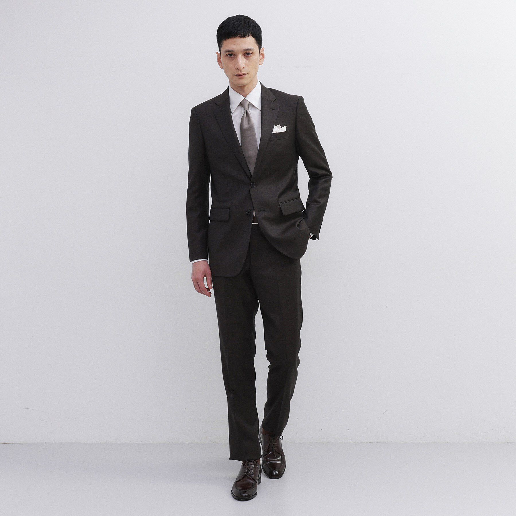 TAKEO KIKUCHI「シャイニーシャークピンヘッド スーツ/3ピース対応可」|スーツ|