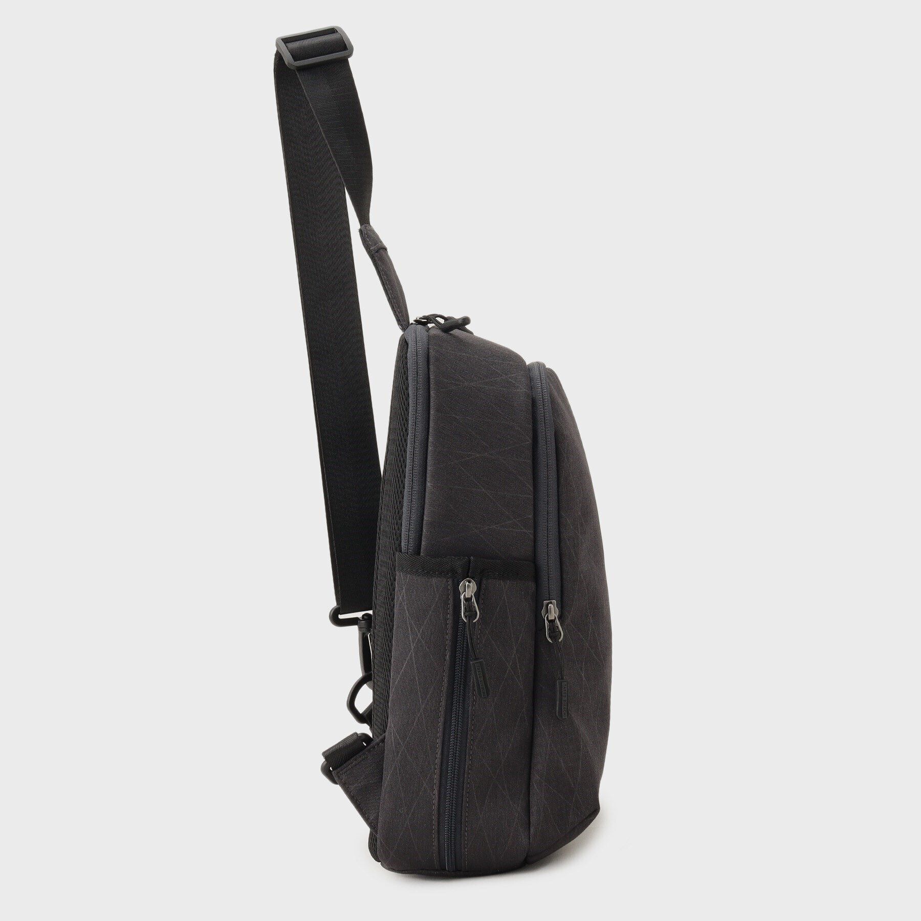 TAKEO KIKUCHI「【多機能・軽量】シャドーライン ボディバッグ」|その他|